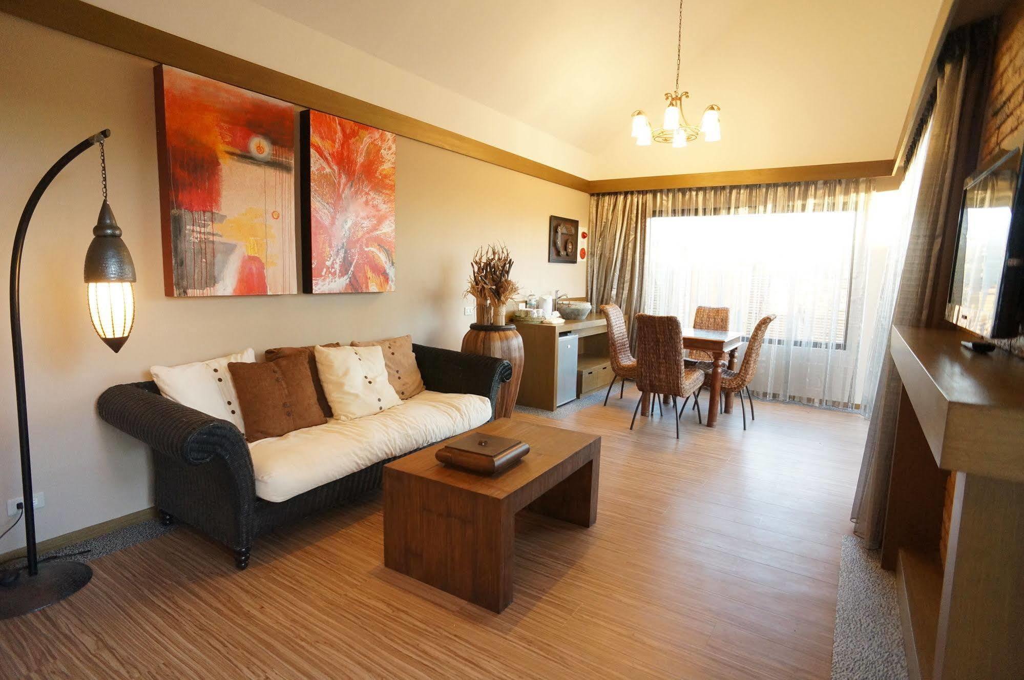 墾丁海芋 獨棟泳池villa Longshui Zewnętrze zdjęcie